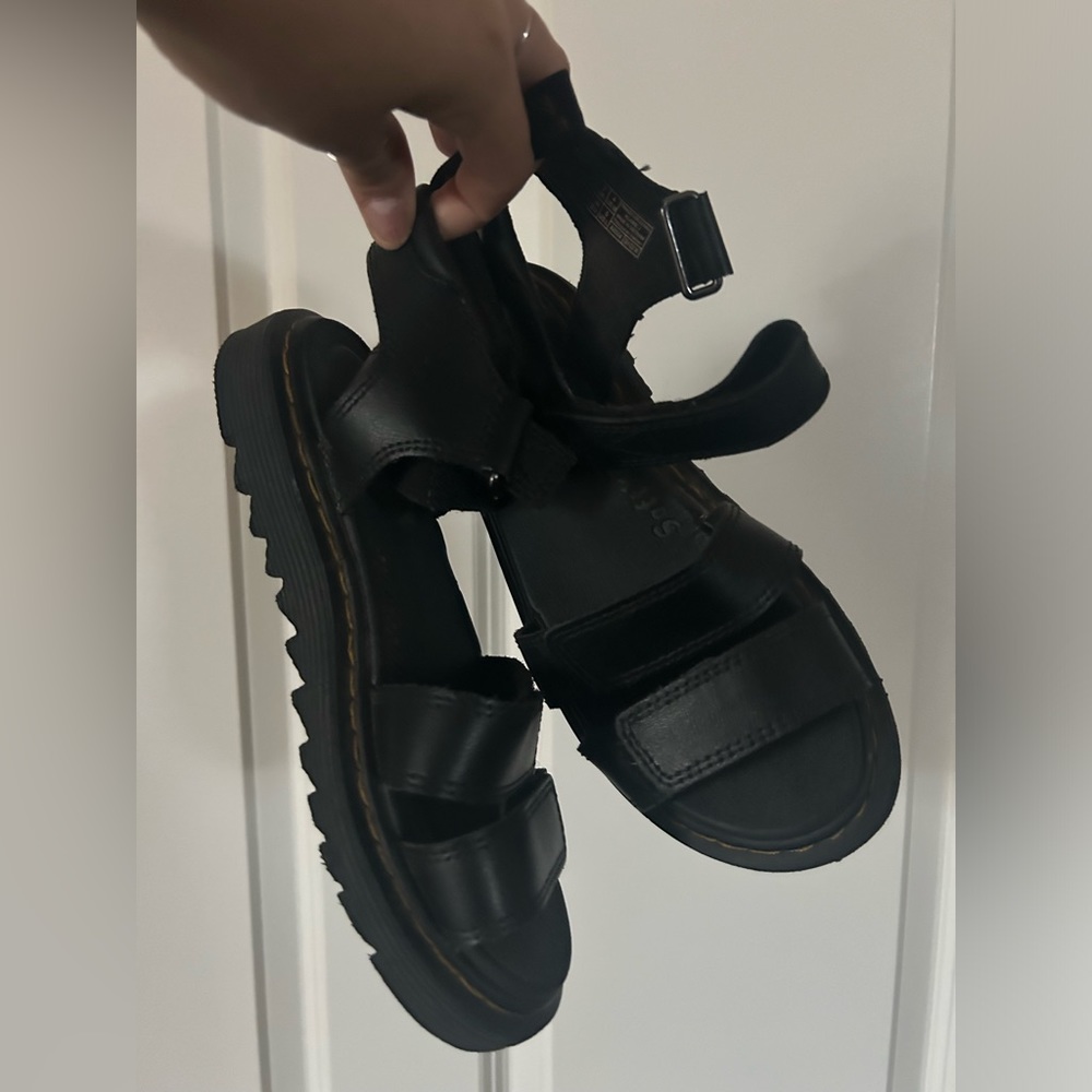 Dr martens big kids sandals